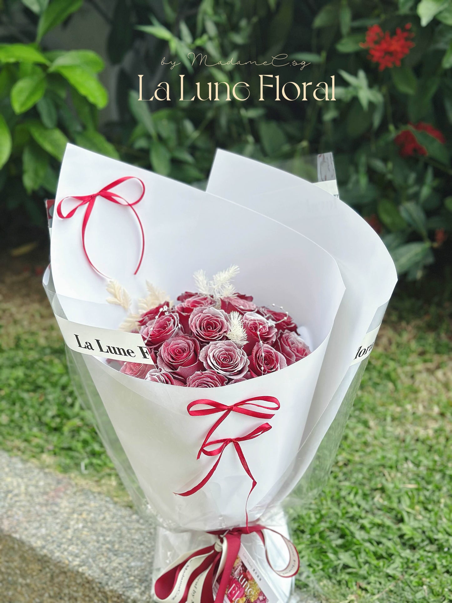 Aurora Silver Painted Red Roses Bouquet