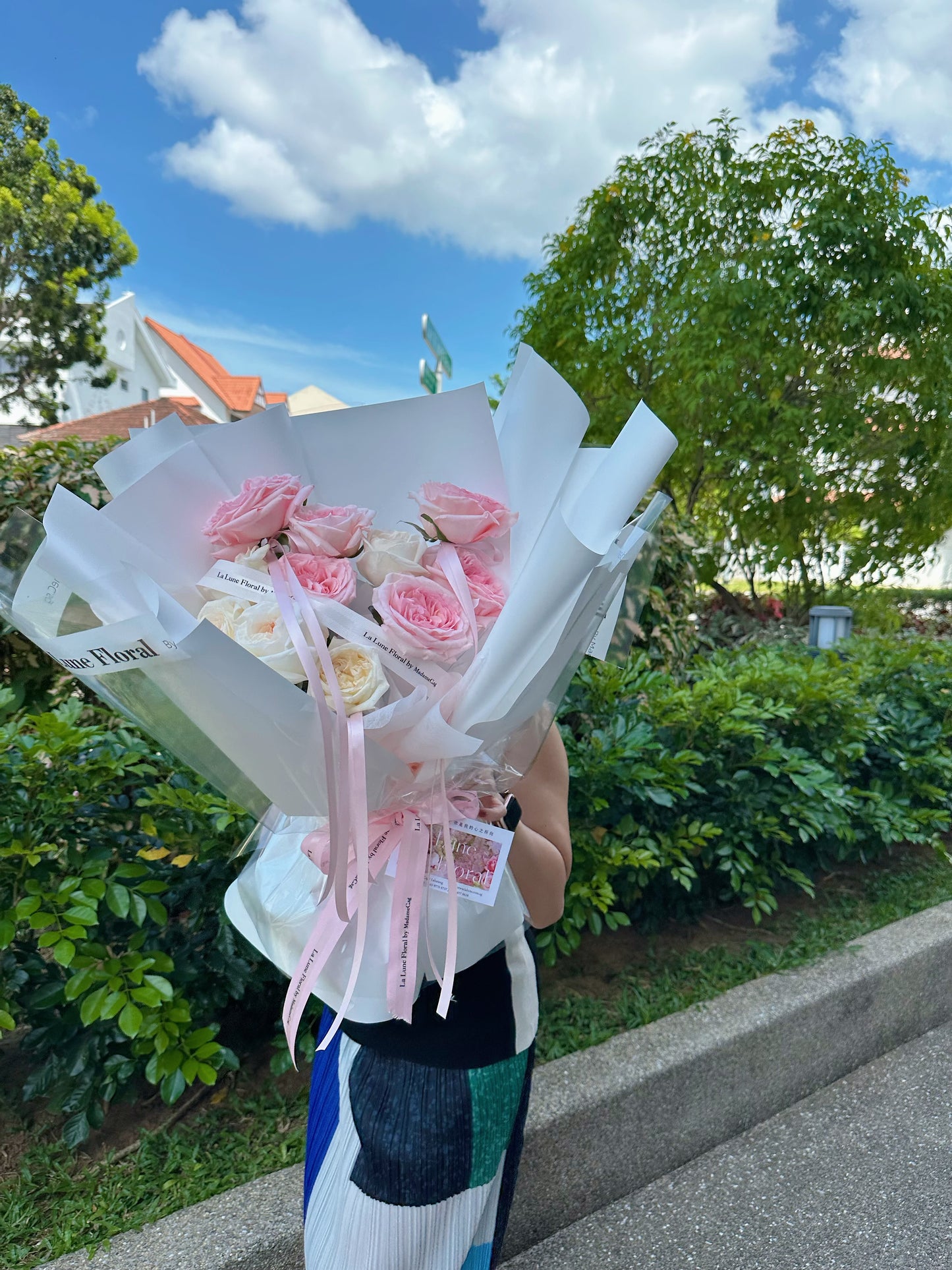 Ecuador Pink O‘hara & White O’hara Bouquet (11 stk )