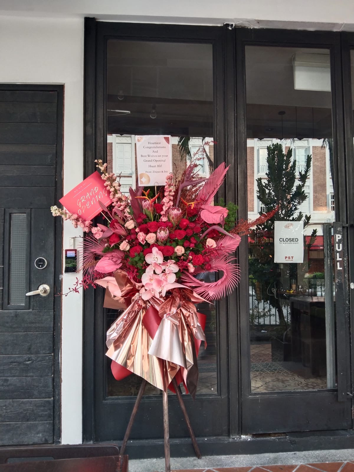 Grand Opening Flower Stand (Premium) - Red Color theme