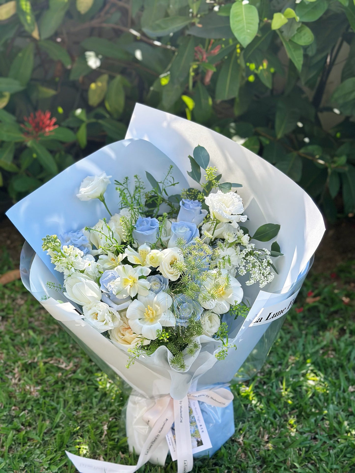 「The Starry Night」【Size S】 - Omakase(Florist Choice)Blue & White Theme