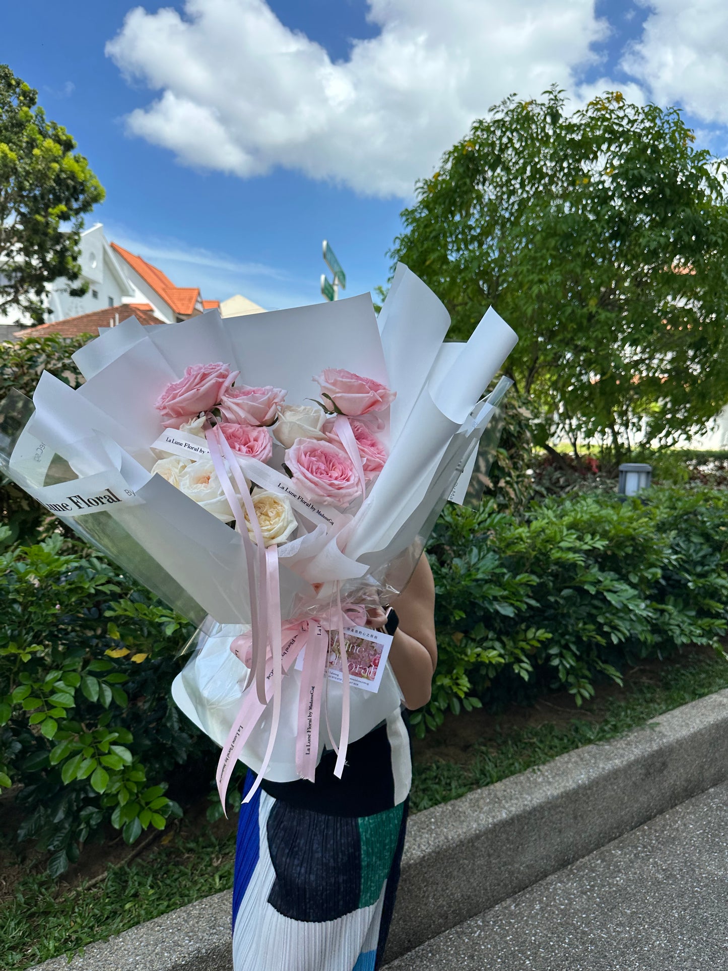 Ecuador Pink O‘hara & White O’hara Bouquet (11 stk )