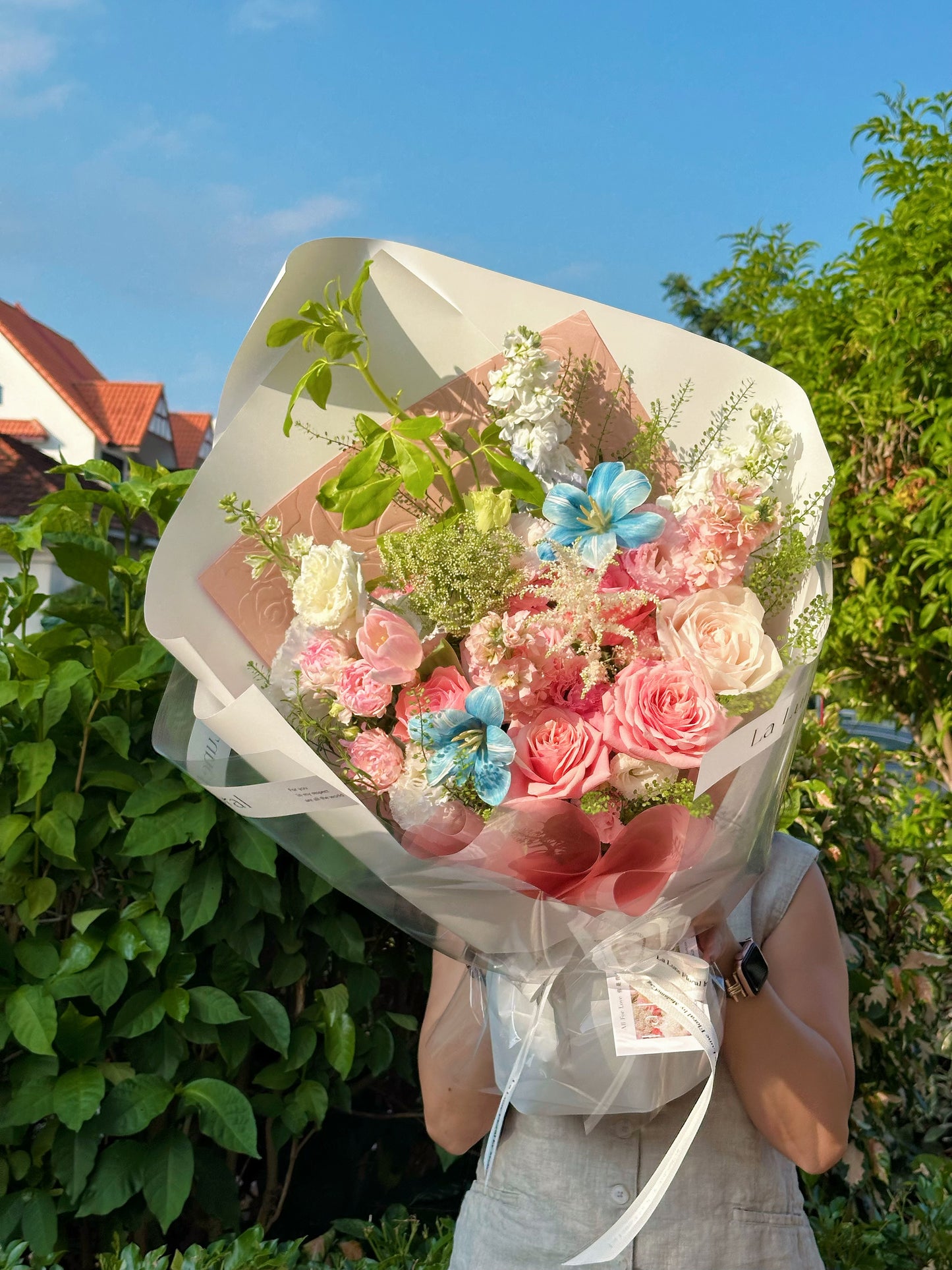 「All For Love」【Size M】 - Omakase(Florist Choice)Pink & light blue Theme