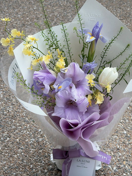 「Midnight In Paris」【Size Petite】 - Omakase(Florist Choice) Lilac & Yellow Theme