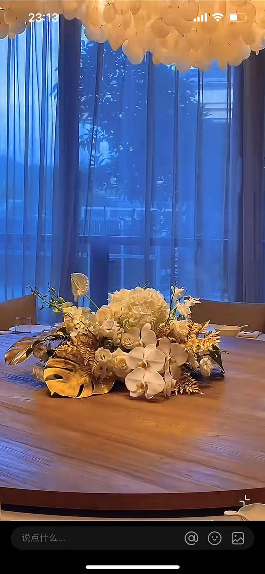 Bespoke Flower Bouquet & Table Arrangement(Gold & White Color)