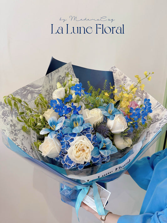 「The Starry Night」【Size L】 - Omakase(Florist Choice)Blue & White Theme