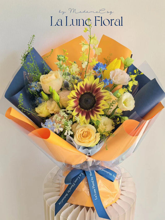 「Graduation Bouquet」【Size S】- NUS Color theme(Dark blue&Orange) bouquet