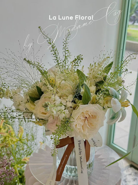 Summer Dream Bridal Bouquet - Green & White Color