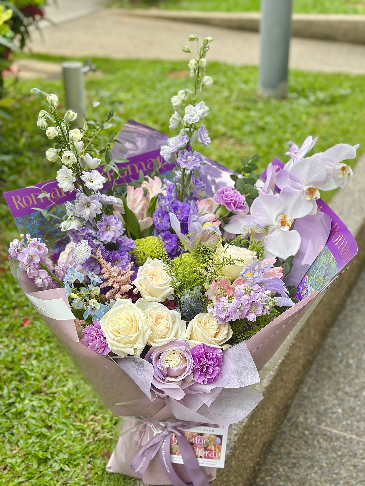 Midnight In Paris - Omakase(Florist Choice)Purple Theme【Size Premieum】