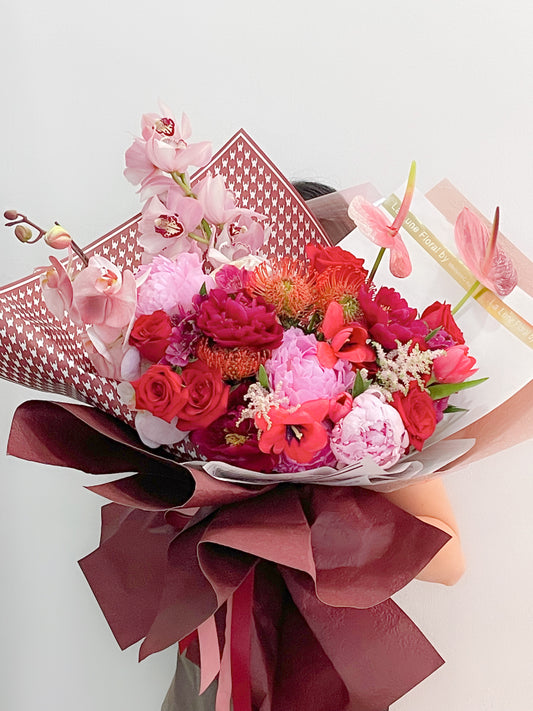 「All For Love」【XXL 】Omakase Florist Choice - Pink/Red Colour Tone