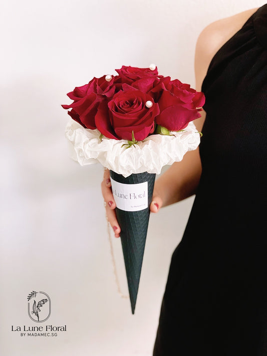 「Only You」Ice cream Design Bouquet (6 stk red rose)