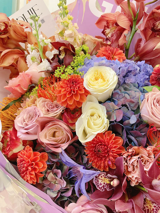 XXL Premium Bouquet - Florist Choice Blue/Orange Colour Tone