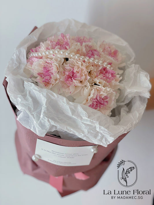 Carnation Bouquet - Chanel style pink(9 stk)