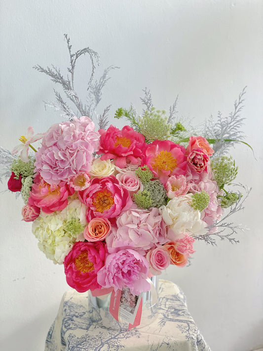 The Love - XXL Premium Flower Box Florist Choice Pink/Hot Pink Colour Tone