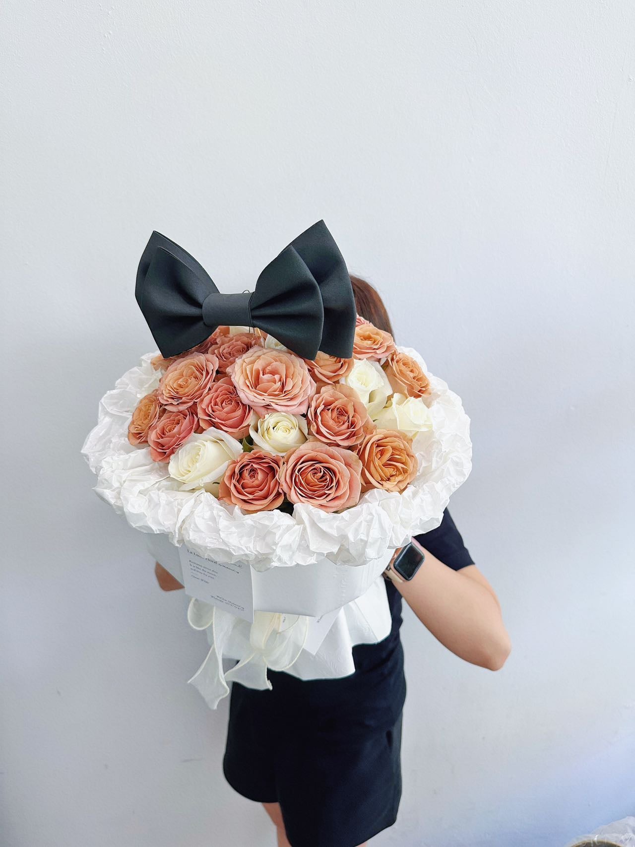 š¤Milk Coffeeš¤ - Cappuccino Roses mix White Roses ( 33 stk )