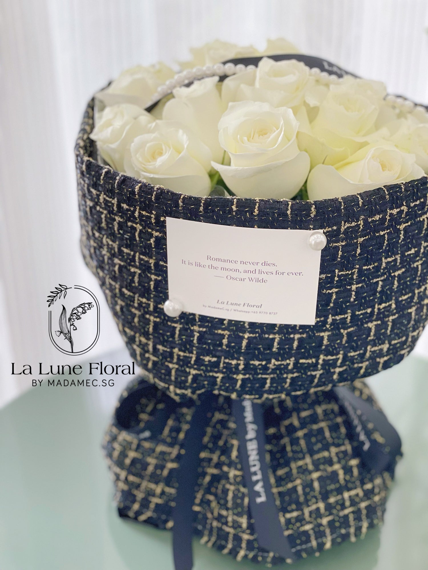 Elegance White Roses🤍