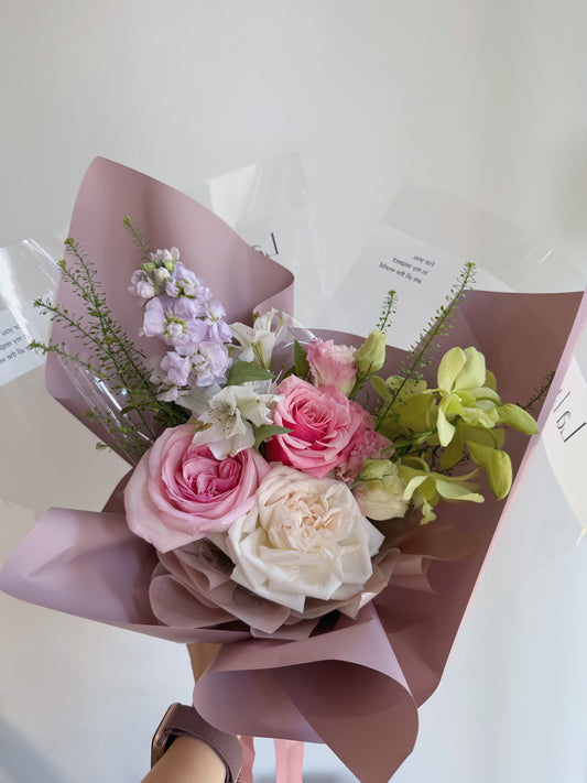 「All For Love」【Size Petite】 - Omakase(Florist Choice)Pink & White Theme