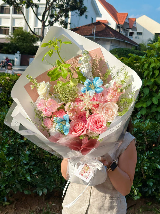 「All For Love」【Size M】 - Omakase(Florist Choice)Pink & light blue Theme
