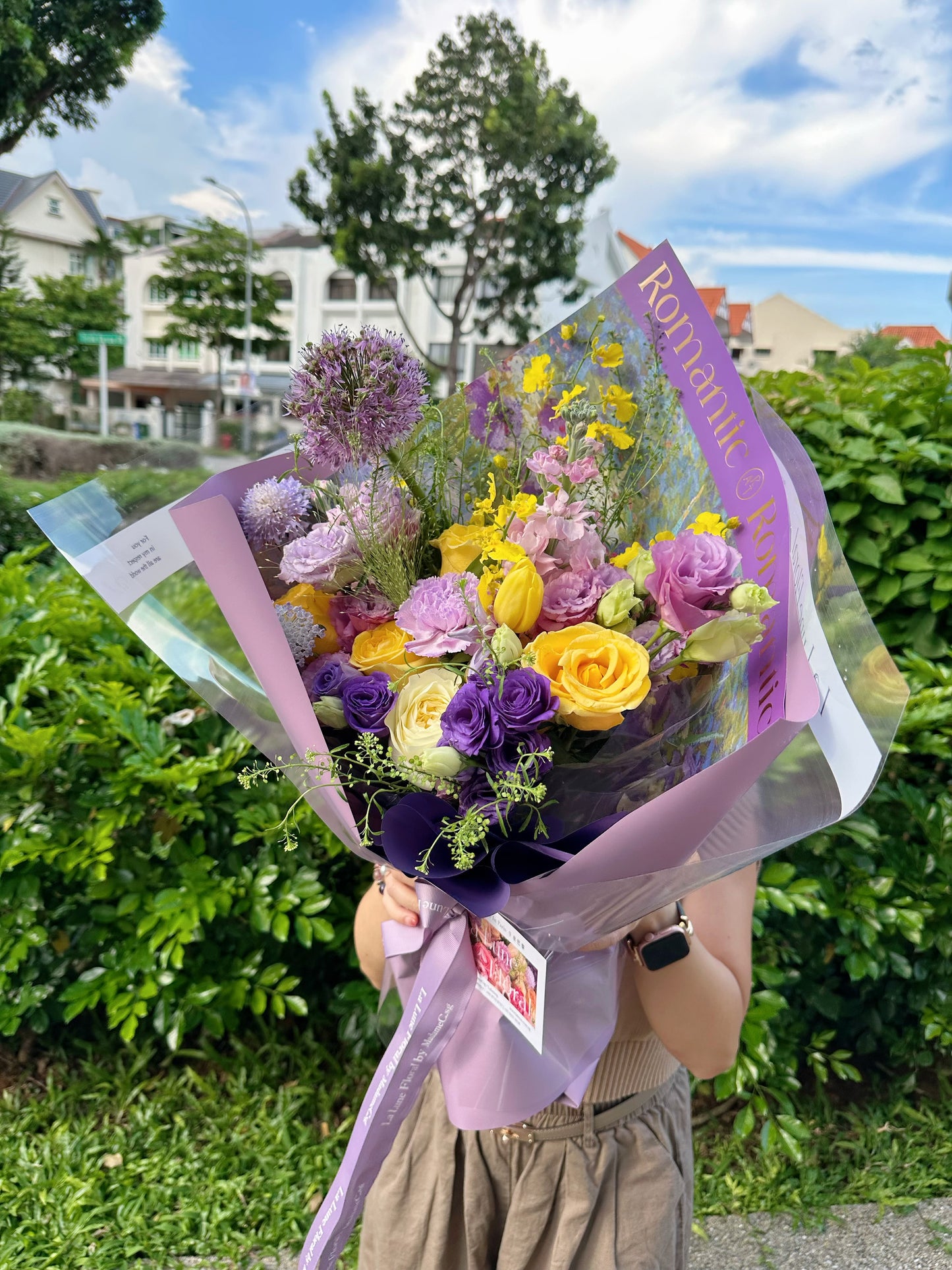 Midnight In Paris - Omakase（Florist Choice）Purple & Yellow Theme【Size Deluxe】