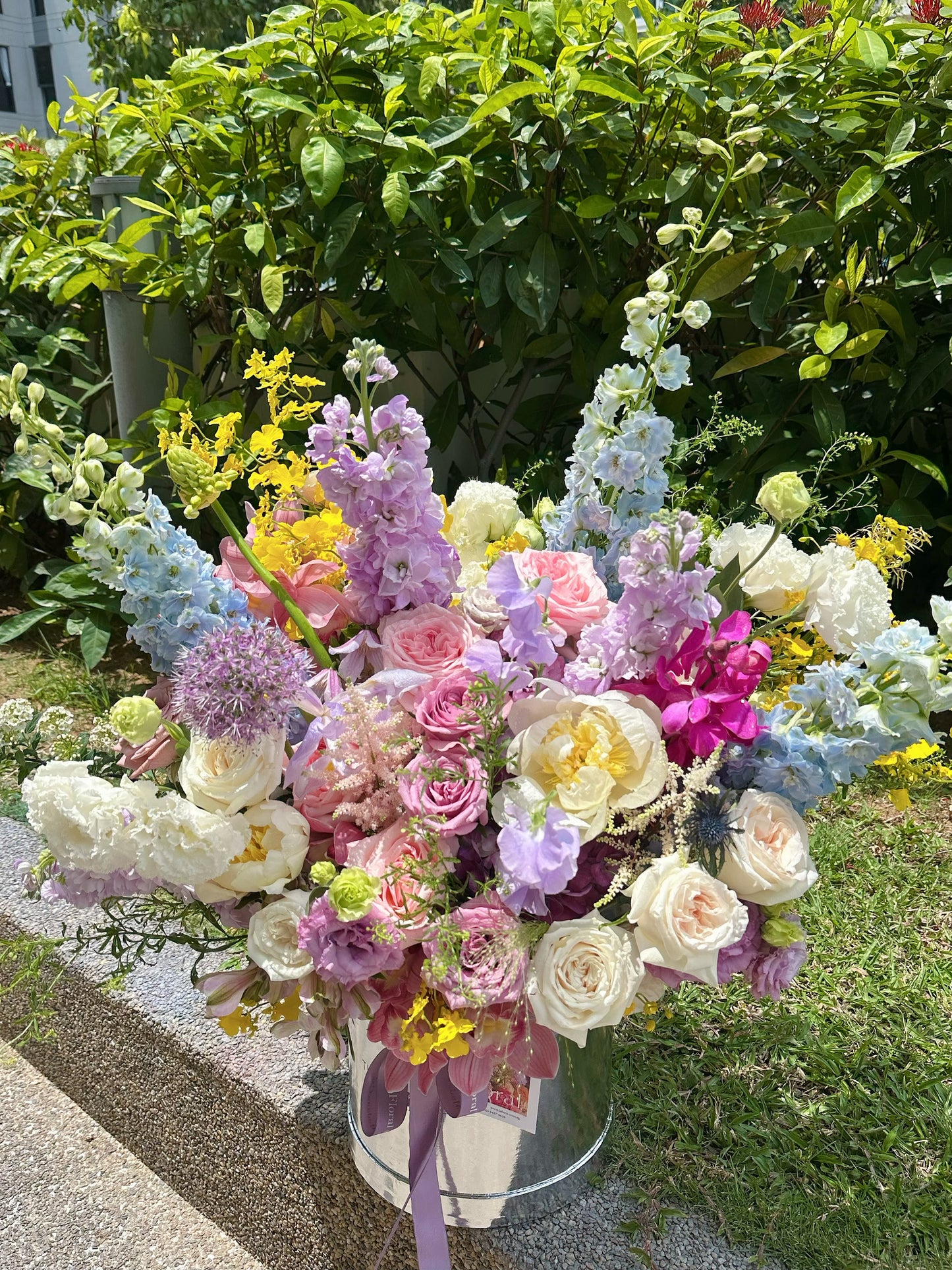 【Midnight In Paris】XXL Flower Box - Omakase Floist choice Pink&Purple blue color theme