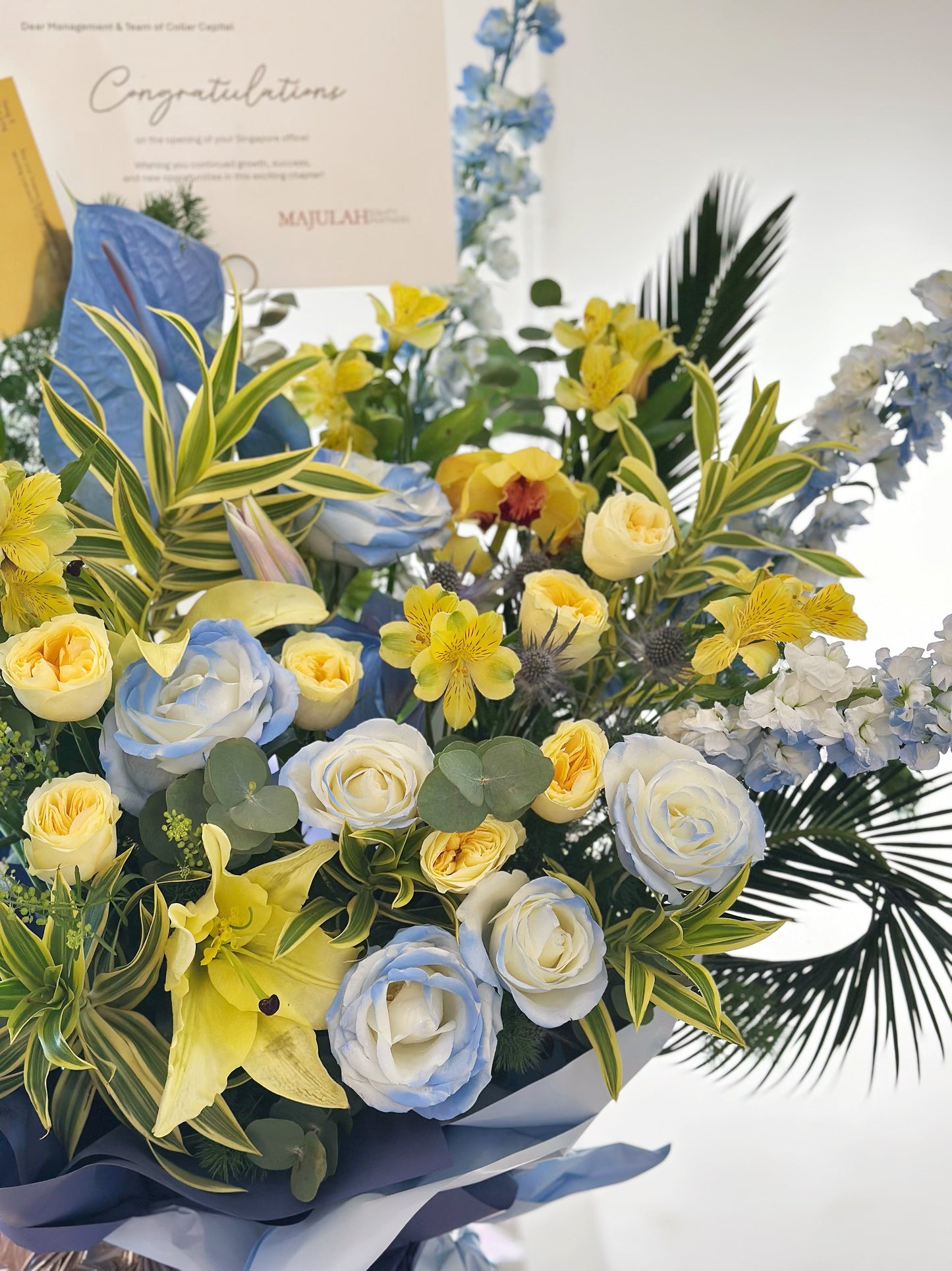 Grand Opening Flower Stand (Classic） - Blue & Yellow Theme