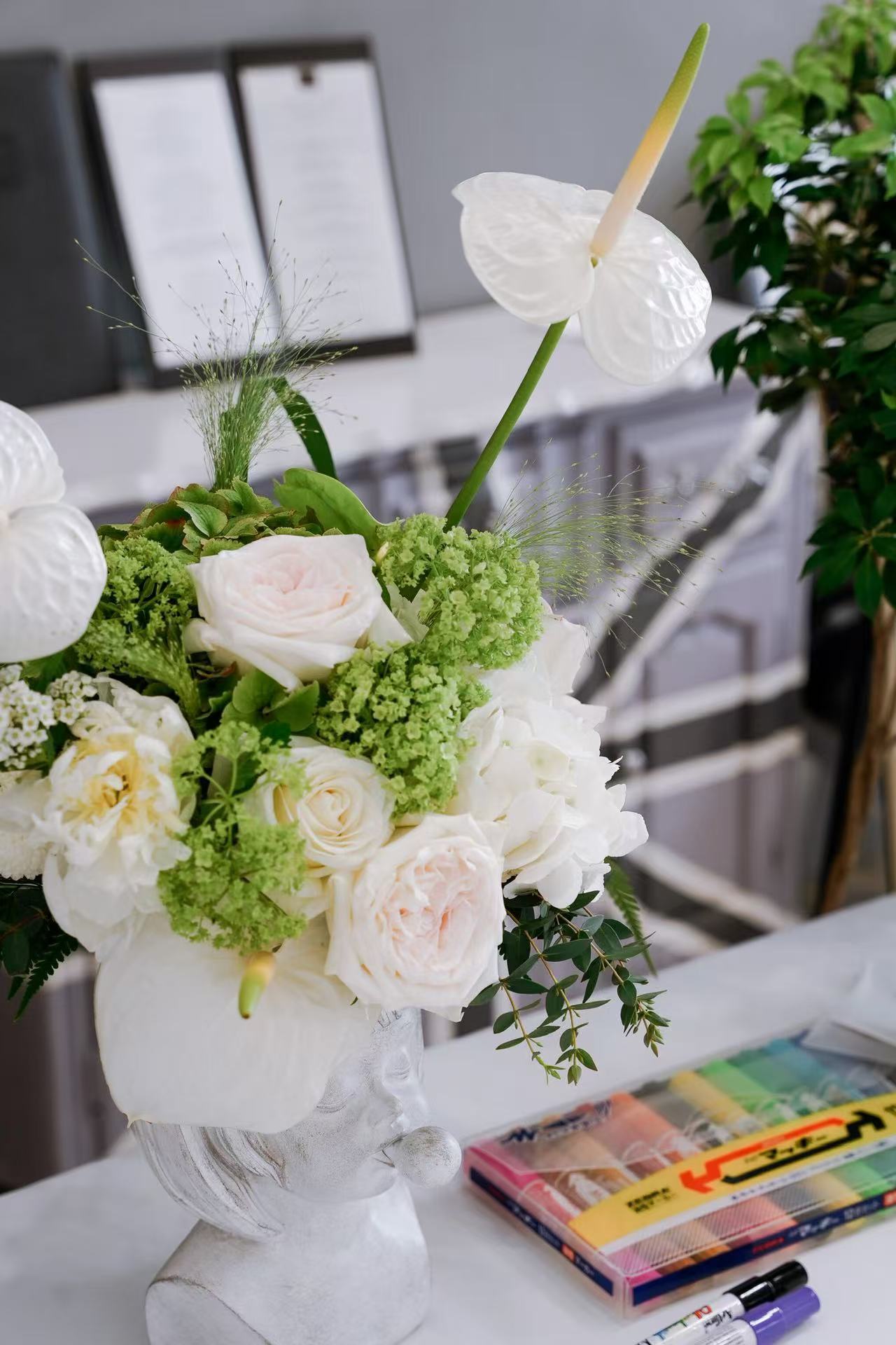 Wedding & ROM at Flutes Singapore - Summer Dream Green & White Color Theme