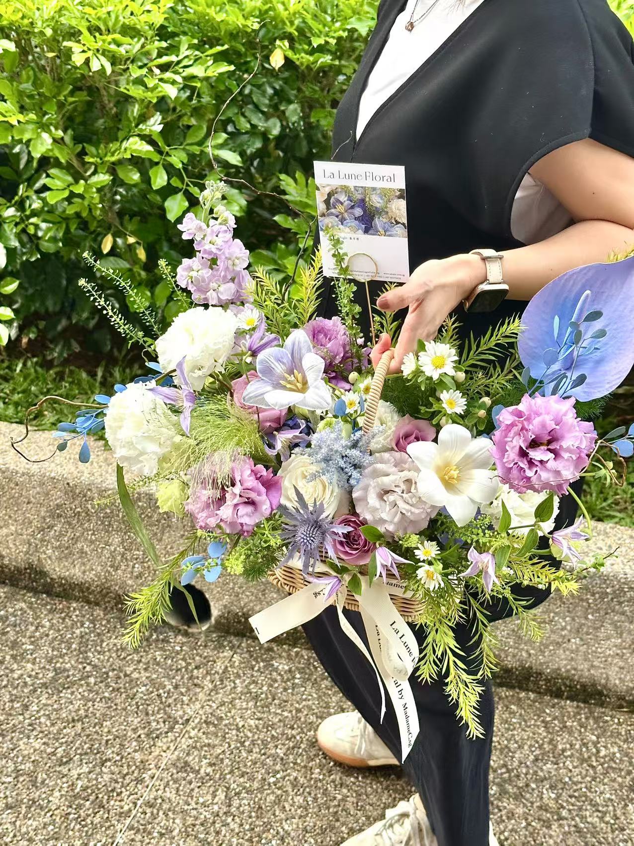 Midnight In Paris【Flower Basket】- Purple & Blue Color Theme