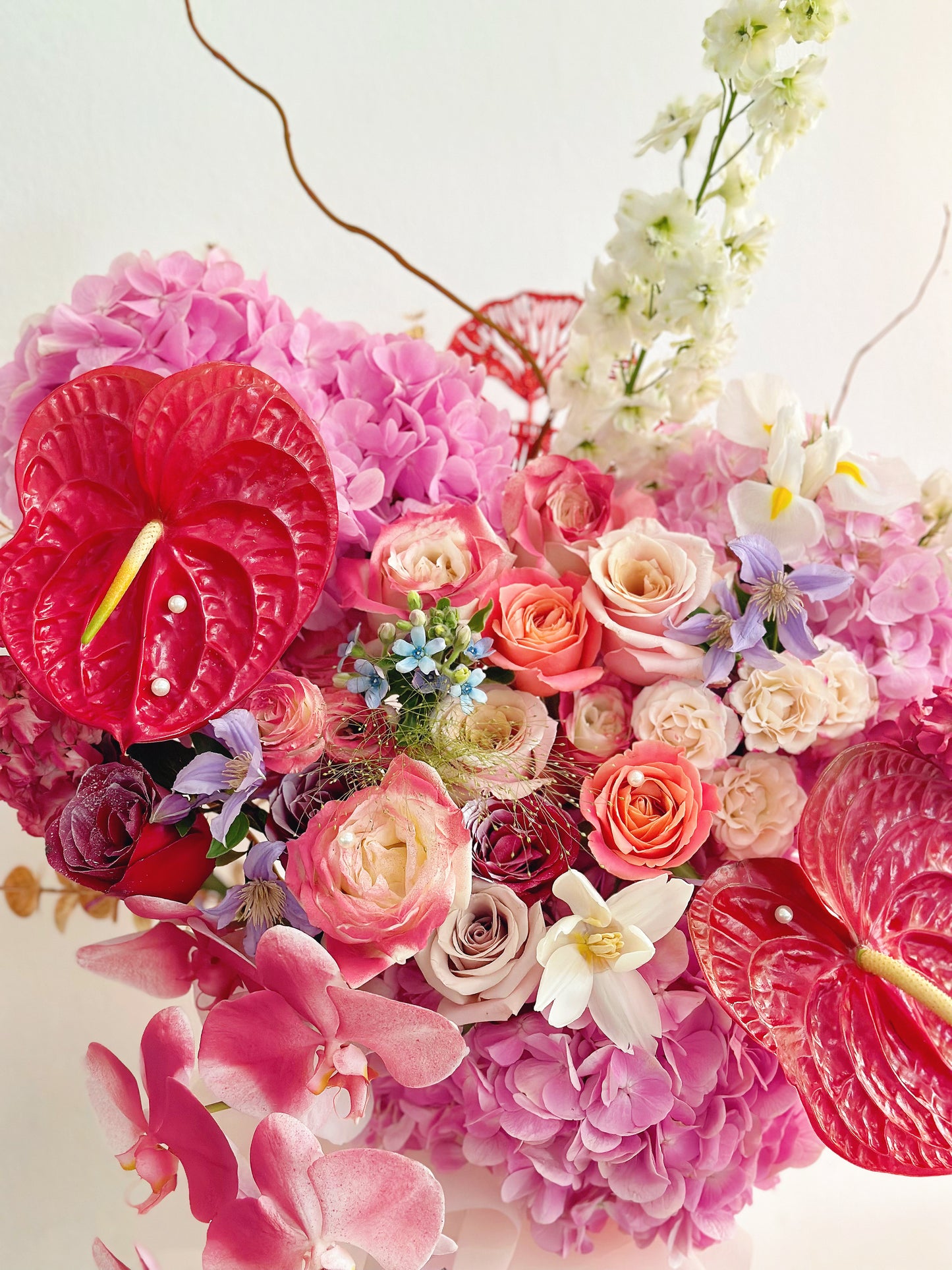 The Love - XXL Premium Flower Box Florist Choice Pink/Red Pink Colour Tone
